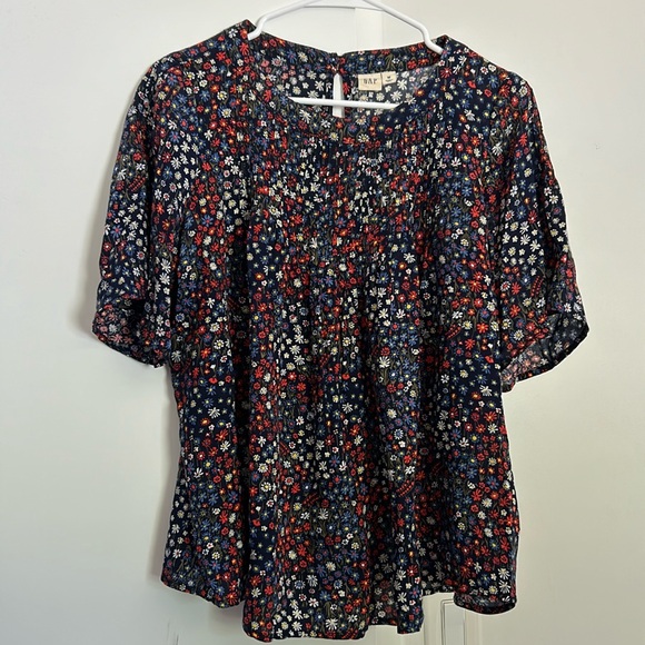 Gap floral shirt - Picture 1 of 3